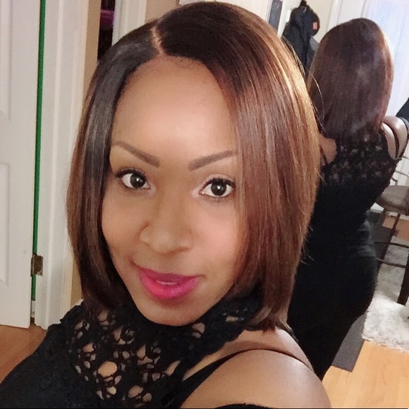 Meet your Posher, Tiffany - Picture 2 of 7